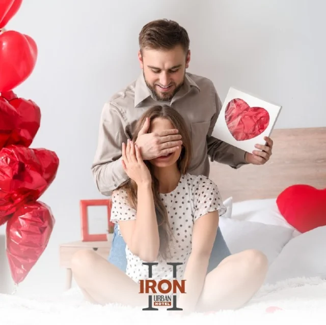 ❤️ 𝐒𝐚𝐧 𝐕𝐚𝐥𝐞𝐧𝐭𝐢𝐧𝐨 𝐬𝐢 𝐚𝐯𝐯𝐢𝐜𝐢𝐧𝐚...
E se quest’anno decidessi di fare una sorpresa prenotando qui da noi?
🥰 Per le giovani coppie che soggiorneranno il weekend dal 1️⃣0️⃣ al 1️⃣6️⃣ febbraio riserveremo una romantica sorpresa al vostro arrivo.

📌 Via Ettore Carafa, 20 - Bari 70124
📞 Tel. +39 080 556 36 33
✉️ residence@modernobari.com
🌐 www.residencemoderno.com

#SanValentino #SorpresaRomantica #WeekendRomantico #Coppie #Bari #ResidenceHotelModerno #Amore #WeekendDiSanValentino #Prenotazione #ViviBari
